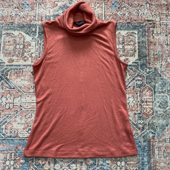 Banana Republic Tops - Women’s/Banana Republic/Sleeveless Tank/S